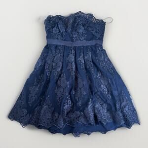 Vince Camuto Navy Blue Lace Dress Size 8 – Floral Embroidered